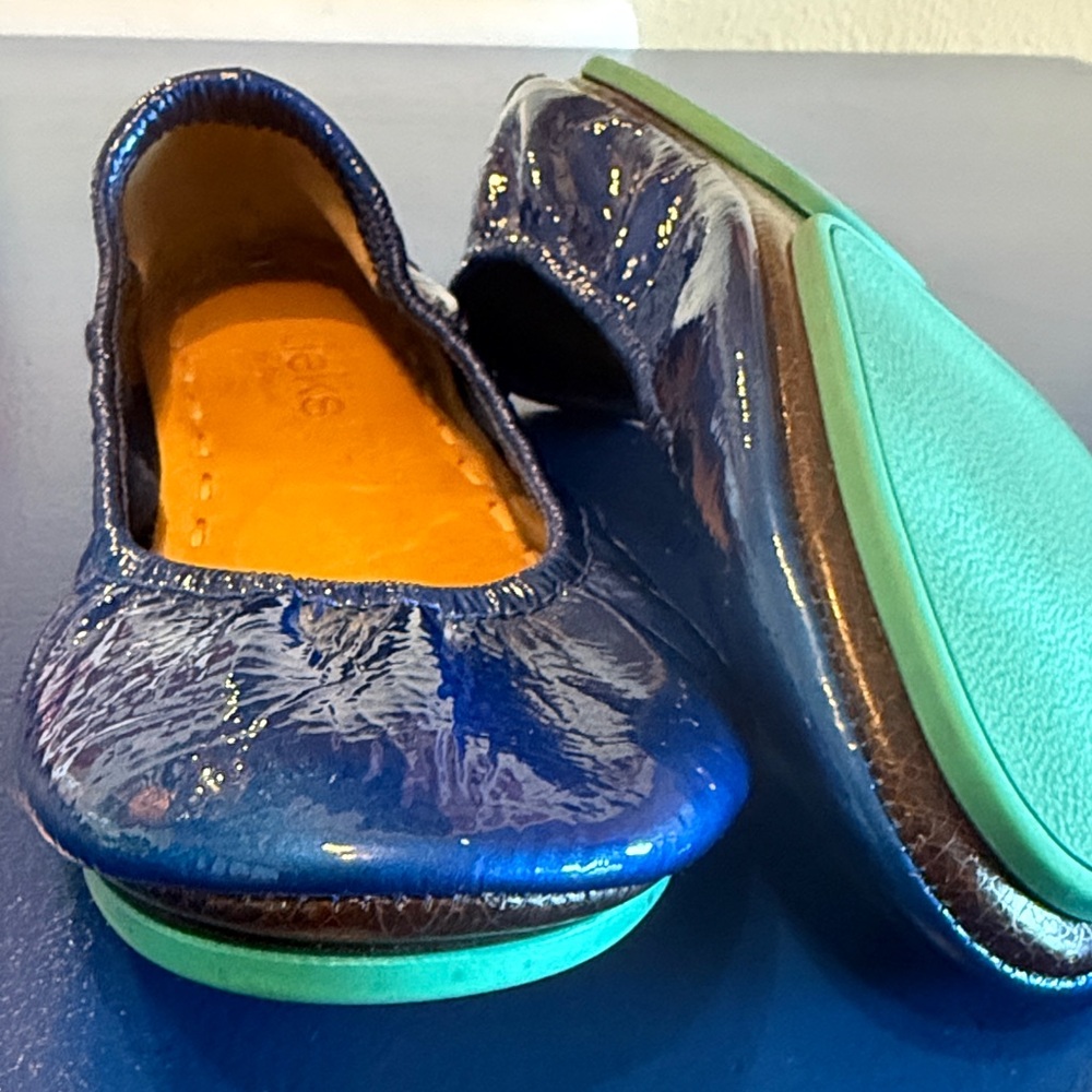 Tieks by Gavrielle Flats Sapphire Patent Leather Size 7 Excellent Condition - Picture 4 of 10